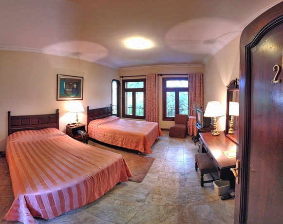 Imagen de la habitación del Hotel Aranjuez Cochabamba. Foto 5