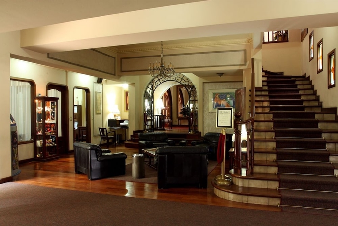 Imagen de los interiores del Hotel Aranjuez Cochabamba. Foto 13
