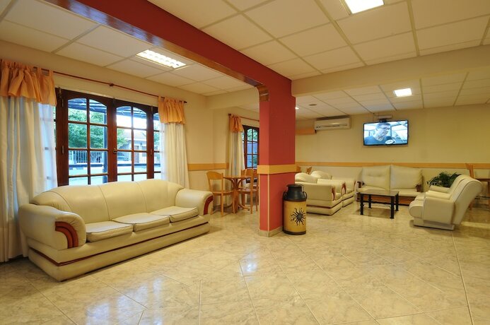 Imagen general del Hotel Aranjuez, VILLA CARLOS PAZ. Foto 7
