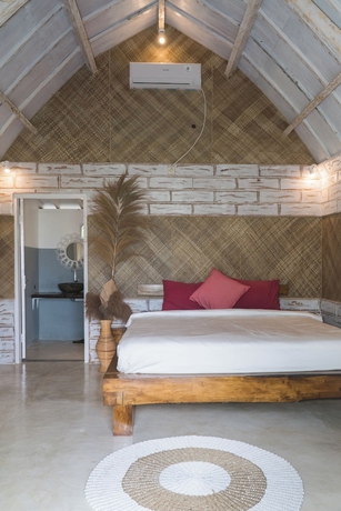 Imagen de la habitación del Hotel Aranka Tempasan. Foto 15