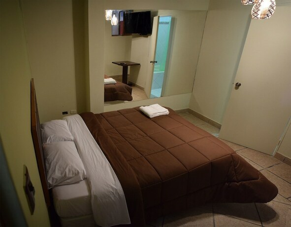 Imagen general del Hotel Arantza Suites. Foto 8