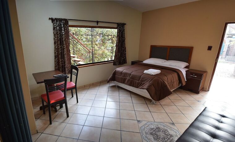 Imagen general del Hotel Arantza Suites. Foto 10