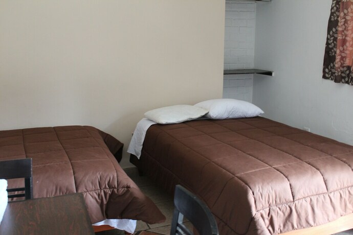 Imagen de la habitación del Hotel Arantza Suites. Foto 20