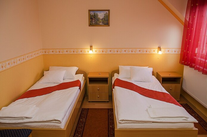 Imagen de la habitación del Hotel Arany Patkó Panzió and Étterem. Foto 22