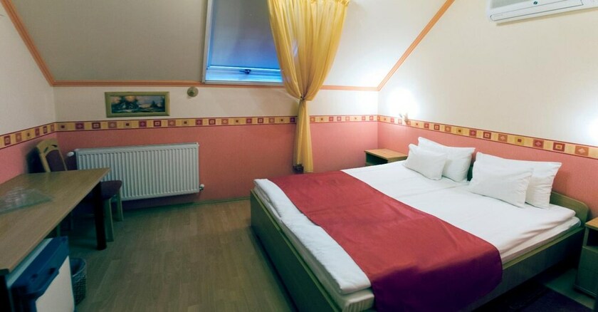 Imagen de la habitación del Hotel Arany Patkó Panzió and Étterem. Foto 25