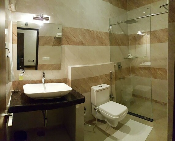 Imagen de la habitación del Hotel Aranya The Kanan. Foto 29