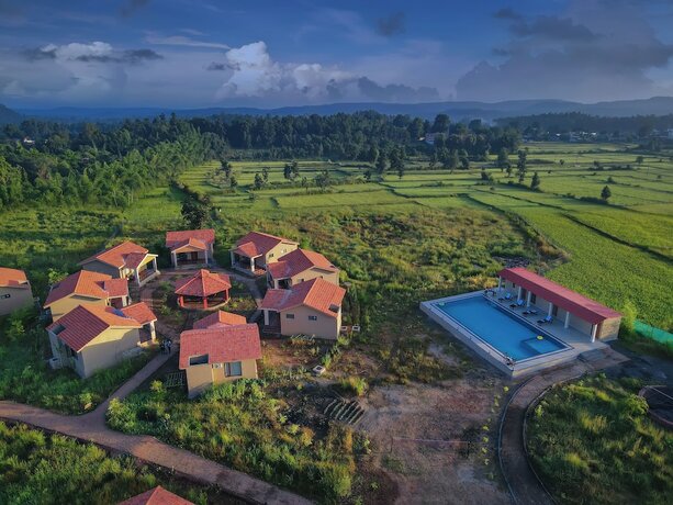Imagen general del Hotel Aranyak Resort Kanha. Foto 8