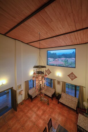 Imagen de la habitación del Hotel Aranyak Resort Kanha. Foto 21
