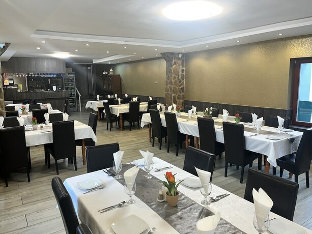 Imagen general del Hotel Aranyhord&oacute; Panzi&oacute; &Eacute;tterem &eacute;s Pizz&eacute;ria. Foto 3