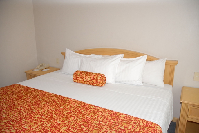 Imagen de la habitación del Hotel Aranzazu Plaza Kristal Aguascalientes. Foto 11