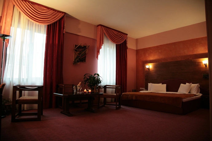 Imagen de la habitación del Hotel Ararat. Foto 11