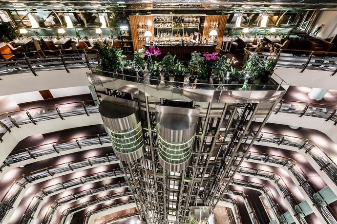 Imagen de los interiores del Hotel Ararat Park Hyatt Moscow. Foto 13