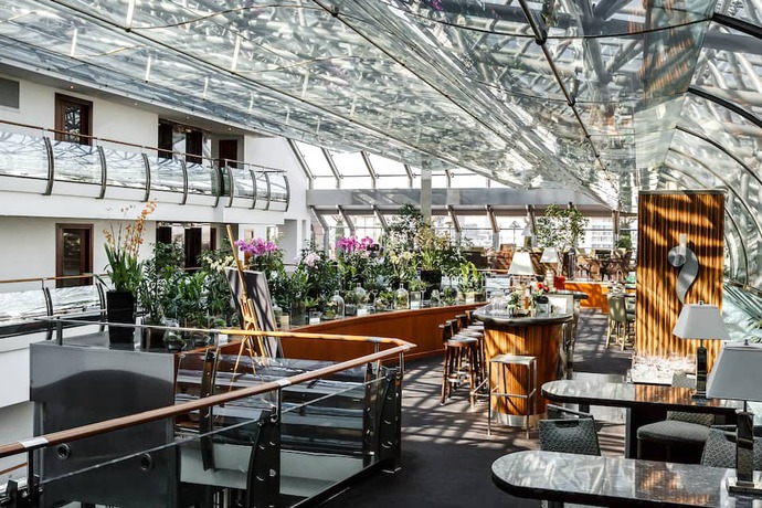 Imagen del bar/restaurante del Hotel Ararat Park Hyatt Moscow. Foto 5