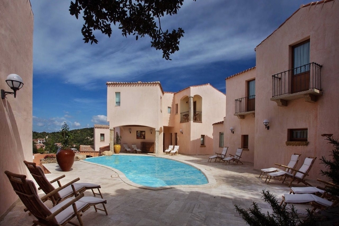 Imagen general del Hotel Arathena. Foto 5