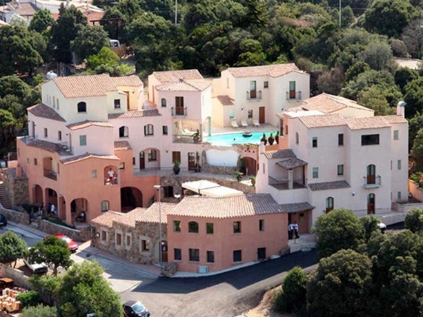 Imagen general del Hotel Arathena. Foto 8