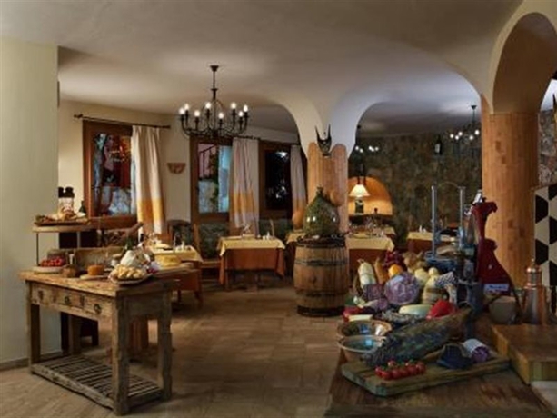 Imagen general del Hotel Arathena. Foto 13