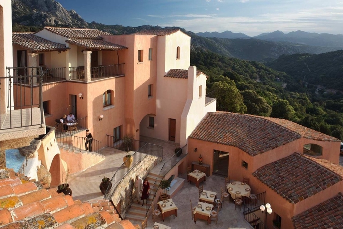 Imagen general del Hotel Arathena. Foto 14