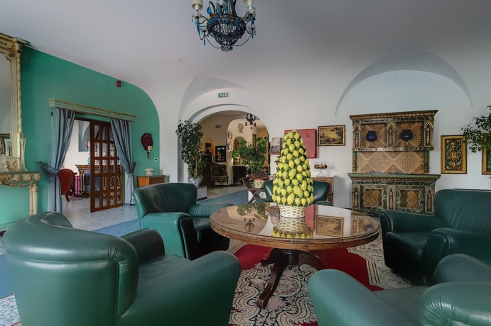 Imagen de los interiores del Hotel Arathena Rocks. Foto 10