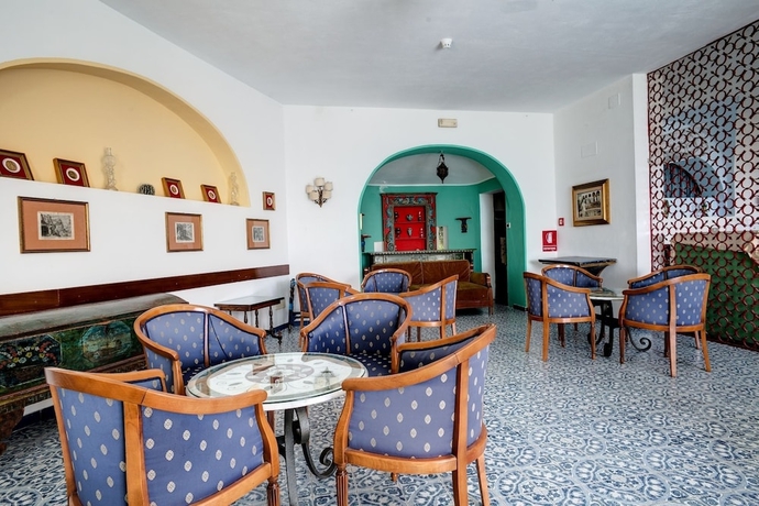 Imagen de los interiores del Hotel Arathena Rocks. Foto 15