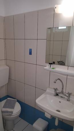 Imagen de la habitación del Hotel Aratos. Foto 2