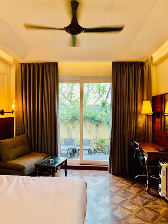 Imagen de la habitación del Hotel Aravali Resorts. Foto 12