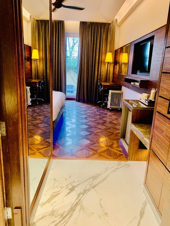 Imagen de la habitación del Hotel Aravali Resorts. Foto 14