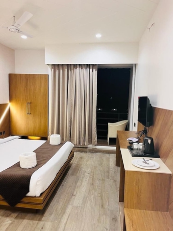 Imagen de la habitación del Hotel Aravalli Hill Resort. Foto 4