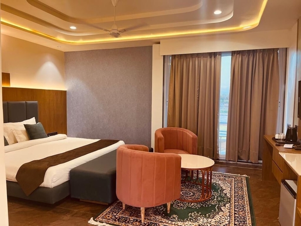 Imagen de la habitación del Hotel Aravalli Hill Resort. Foto 5