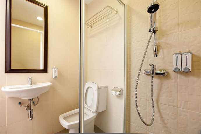 Imagen de la habitación del Hotel Arawana Express Chinatown. Foto 5