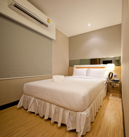 Imagen de la habitación del Hotel Arawana Express Phromphong. Foto 9