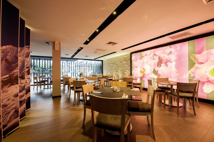 Imagen del bar/restaurante del Hotel Arawi Miraflores Prime. Foto 4