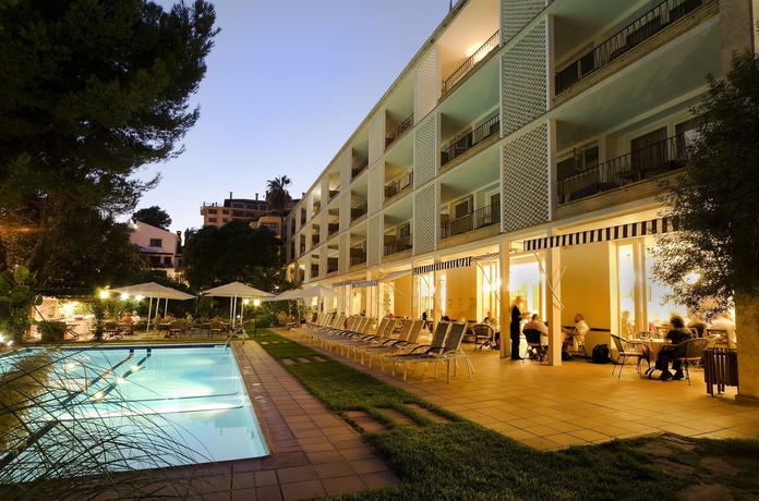 Imagen de la piscina del Hotel Araxa - Adults Only. Foto 10