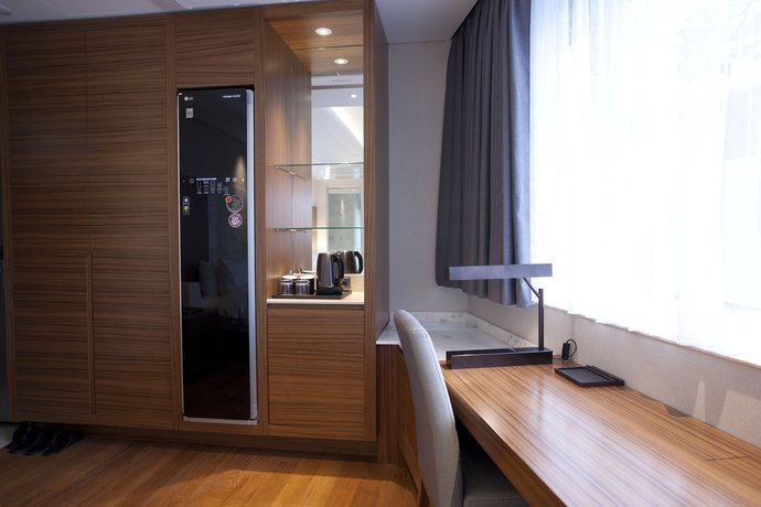 Imagen de la habitación del Hotel Arban. Foto 17