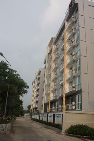 Imagen de los interiores del Hotel Arbani. Foto 14