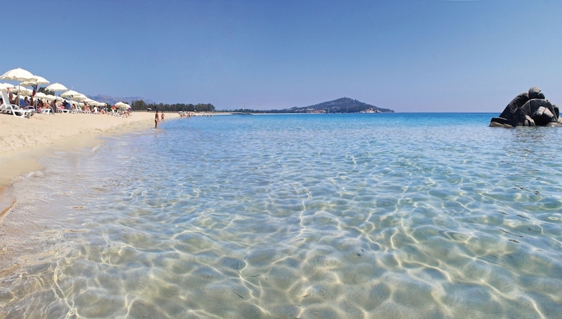 Imagen de los exteriores del Hotel Arbatax Park Resort - Borgo Cala Moresca. Foto 11