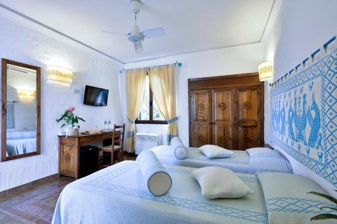 Imagen general del Hotel Arbatax Park Resort - Ville del Parco. Foto 3