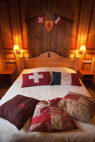 Imagen de la habitación del Hotel Arbez Franco-suisse. Foto 12