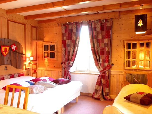 Imagen de la habitación del Hotel Arbez Franco-suisse. Foto 17