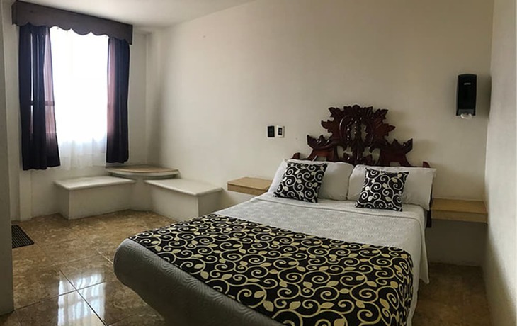 Imagen de la habitación del Hotel Arbis. Foto 7