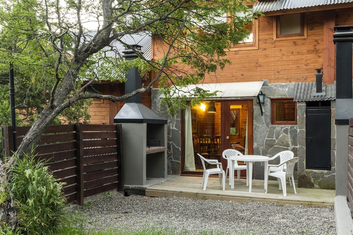 Imagen de los exteriores del Hotel Arbolar Casas De Monta&ntilde;a. Foto 11