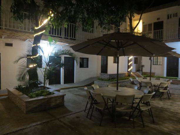 Imagen general del Hotel Arboledas. Foto 4