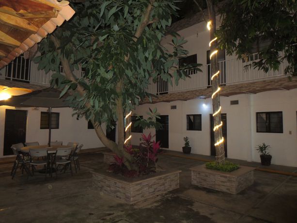 Imagen general del Hotel Arboledas. Foto 5