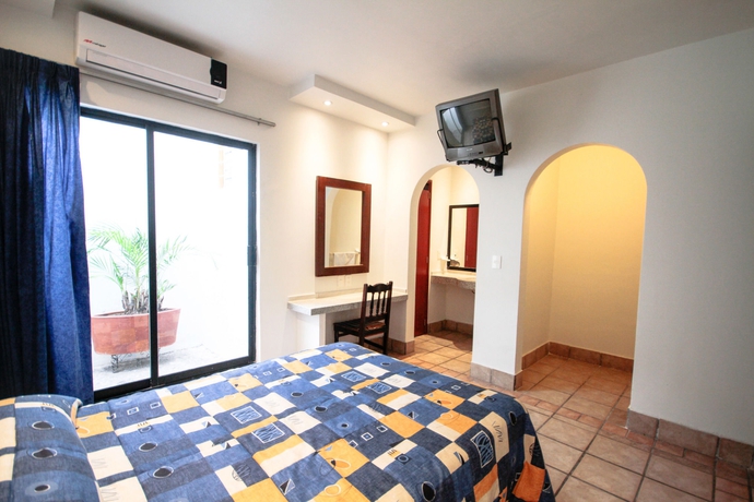 Imagen de la habitación del Hotel Arboledas Industrial. Foto 5