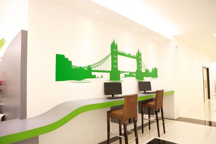 Imagen de los interiores del Hotel Arbor Biz. Foto 16