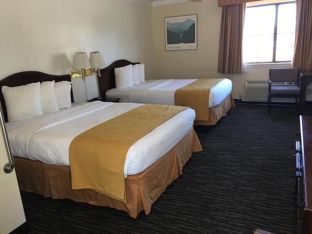 Imagen general del Hotel Arbor Inn Monterey. Foto 6