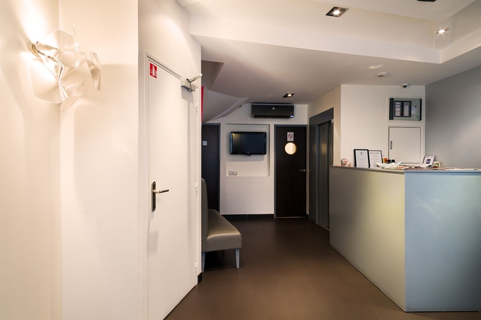 Imagen de los interiores del Hotel Arc De Triomphe, París. Foto 16