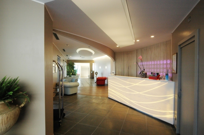 Imagen de los interiores del Hotel Arc En Ciel, Diano Marina. Foto 18