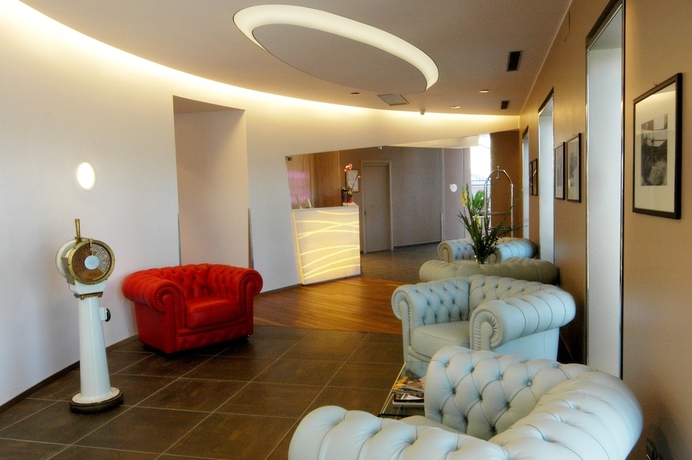Imagen de los interiores del Hotel Arc En Ciel, Diano Marina. Foto 19