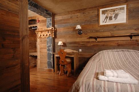 Imagen de la habitación del Hotel Arc En Ciel, Le Petit Ch&acirc;tel. Foto 6