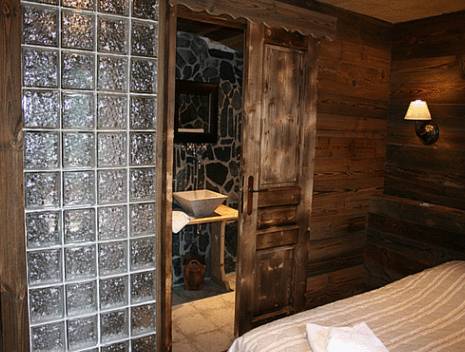 Imagen de la habitación del Hotel Arc En Ciel, Le Petit Ch&acirc;tel. Foto 9